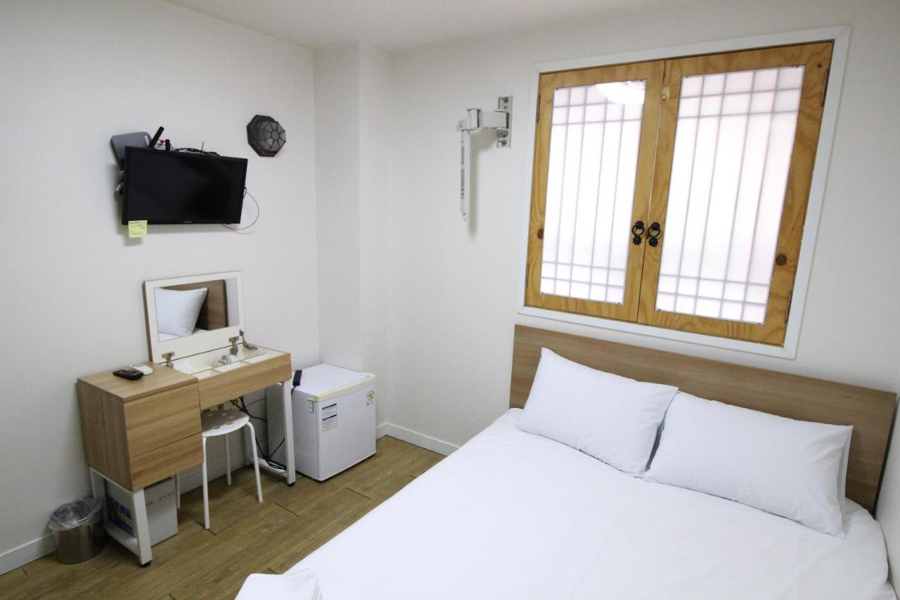 Hotel Ivory Сеул Экстерьер фото