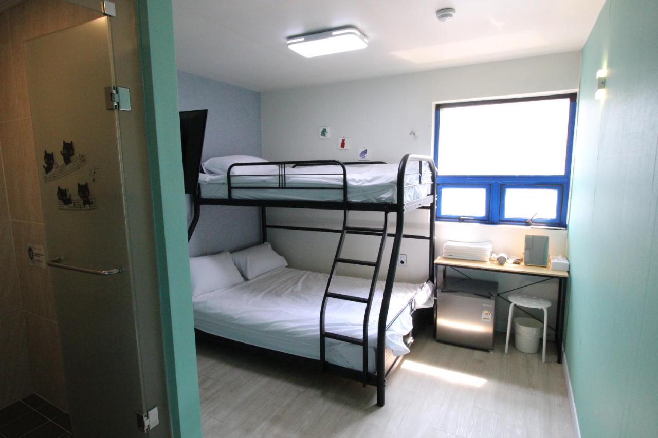 Hotel Ivory Сеул Экстерьер фото